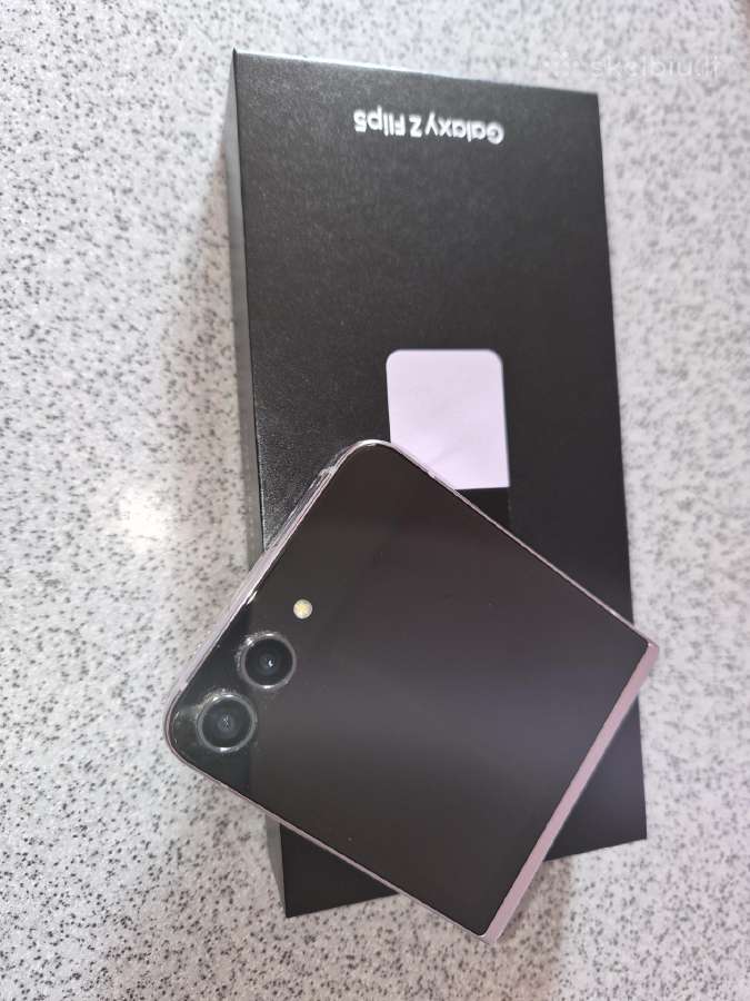 Samsung Z Flip5 256gb - nuotraukos Nr. 2