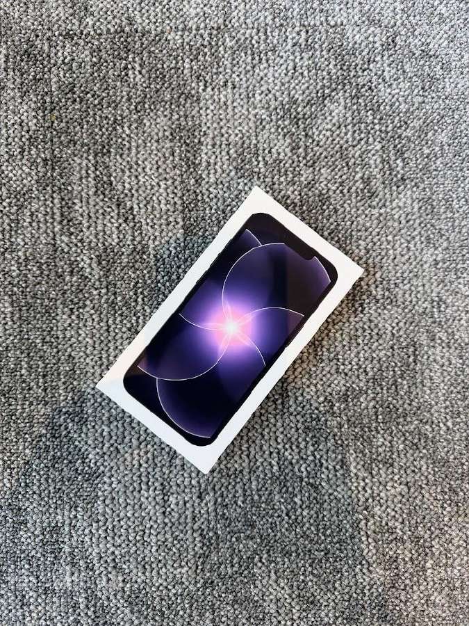 iPhone 17e Black 256gb + Deklas - nuotraukos Nr. 4