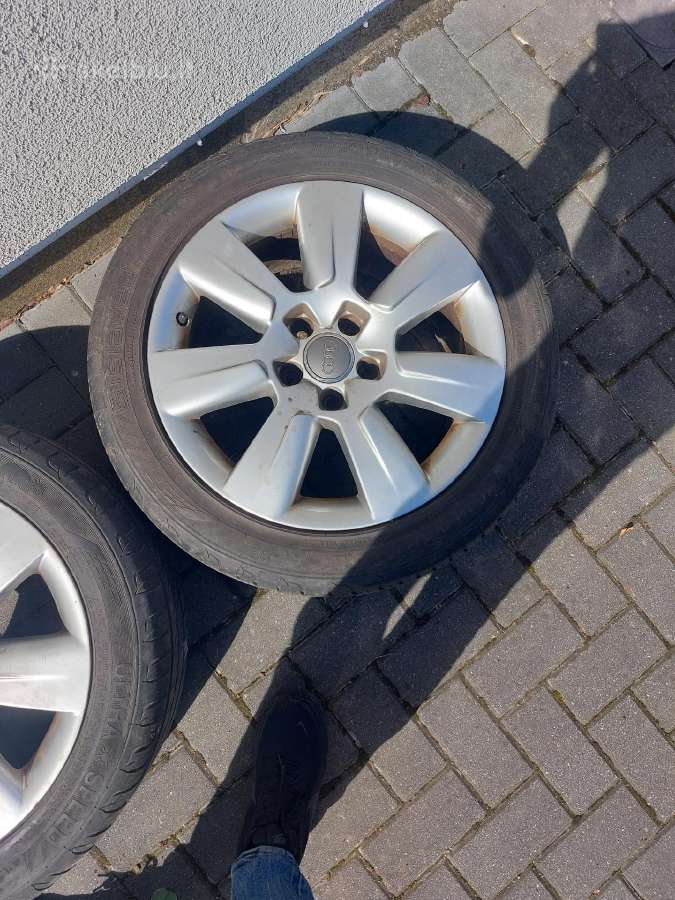 R17 Audi ratlankiai su padangomis - nuotraukos Nr. 4