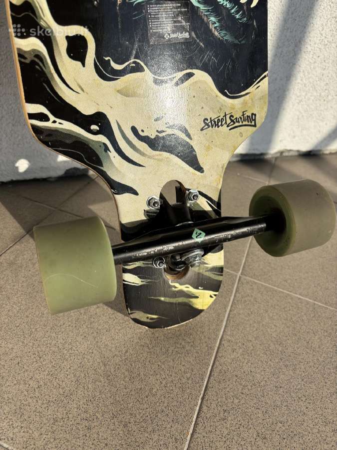 Longboard riedlente - nuotraukos Nr. 6