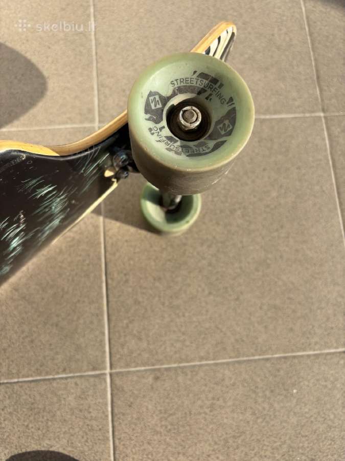 Longboard riedlente - nuotraukos Nr. 8