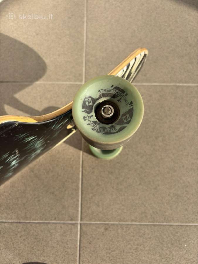Longboard riedlente - nuotraukos Nr. 9