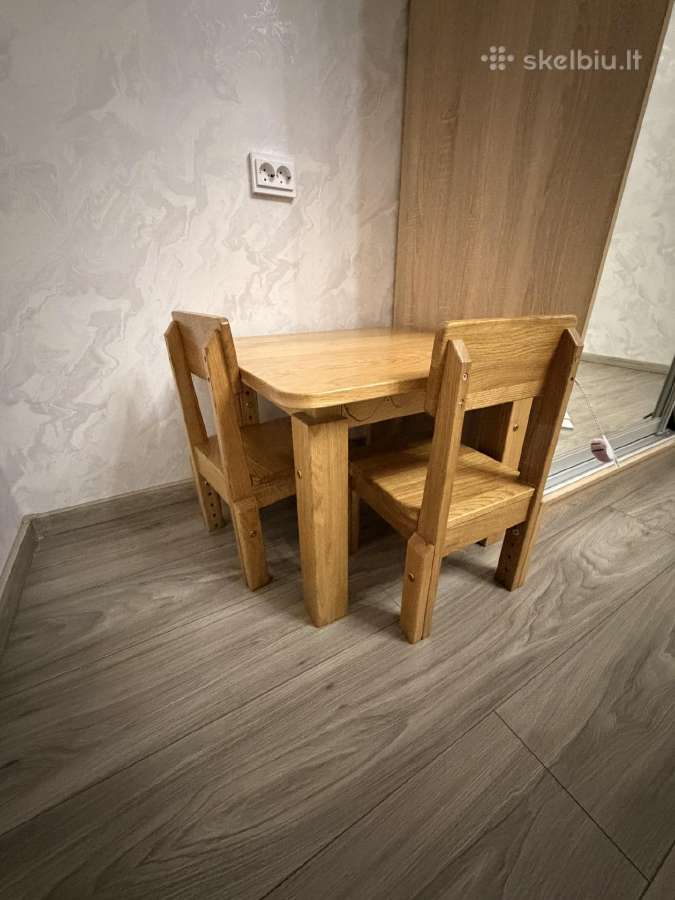 Ąžuolinis staliuko ir kėdžių komplektas. - nuotraukos Nr. 2