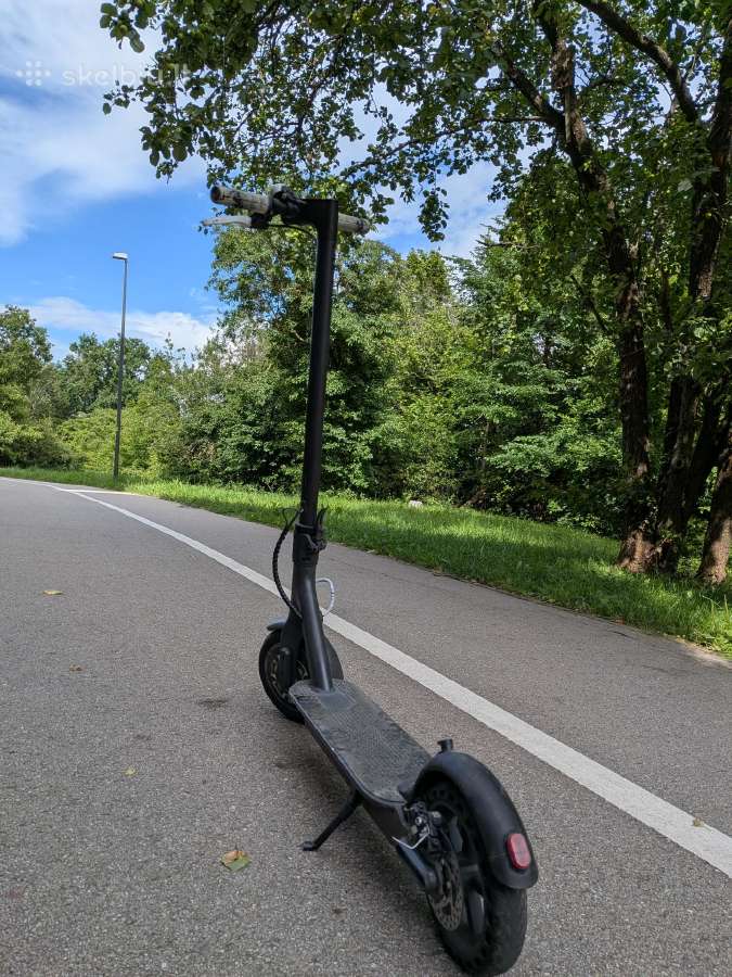 Parduodamas Xiaomi Pro elektrinis paspirtukas - nuotraukos Nr. 6