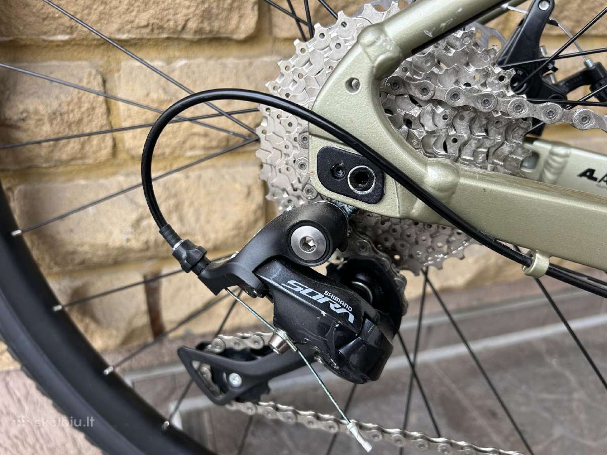 Giant Revolt Gravel dviratis - nuotraukos Nr. 4