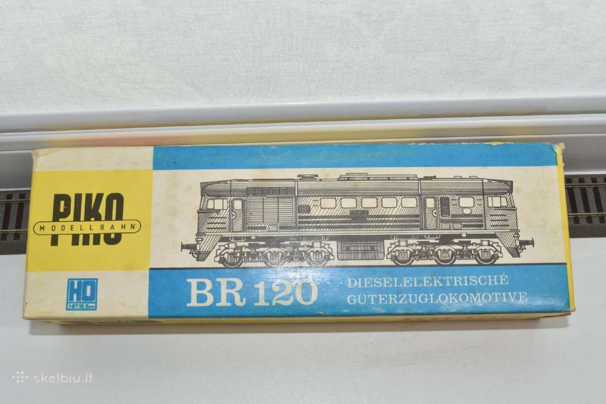 Piko dyzelinis lokomotyvas Br 120 (M62) - nuotraukos Nr. 7