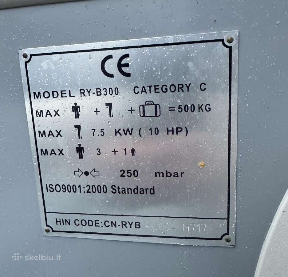 Pripučiama valtis Runos su elektriniu varikliu - nuotraukos Nr. 6