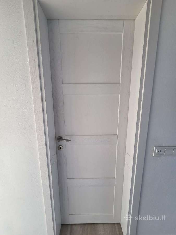 Medines baltos vidaus durys su stiklais - nuotraukos Nr. 10