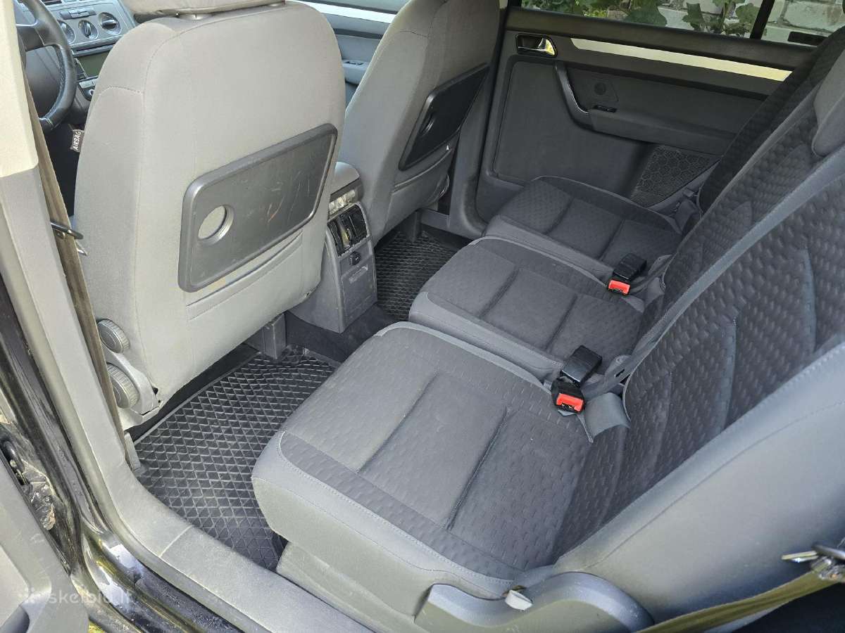 Volkswagen Touran 2.0l (2008m.) - nuotraukos Nr. 5