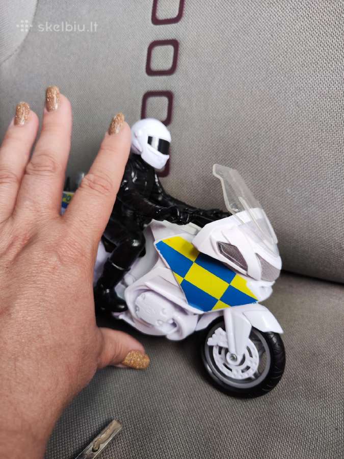 Motociklas su sirena policijos - nuotraukos Nr. 4