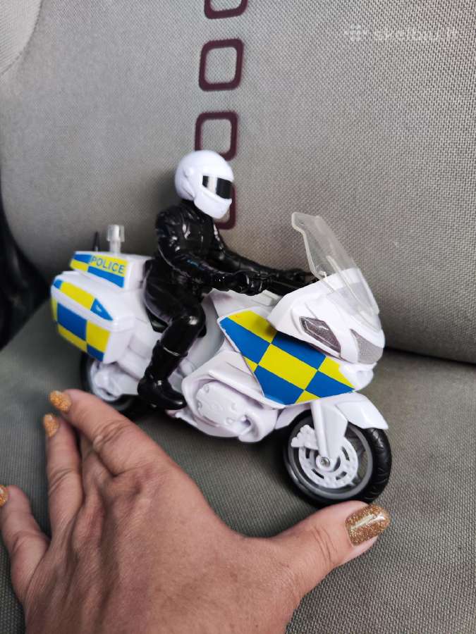 Motociklas su sirena policijos - nuotraukos Nr. 6