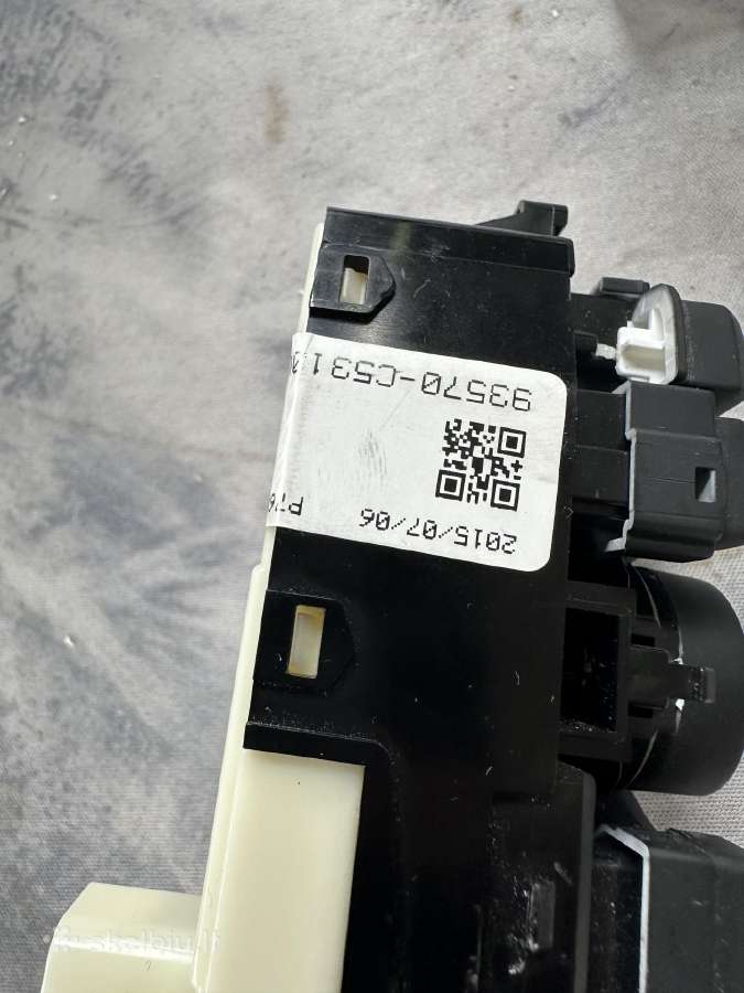 Kia Sorento durų valdymo blokas Oem 93570-c5310 - nuotraukos Nr. 2