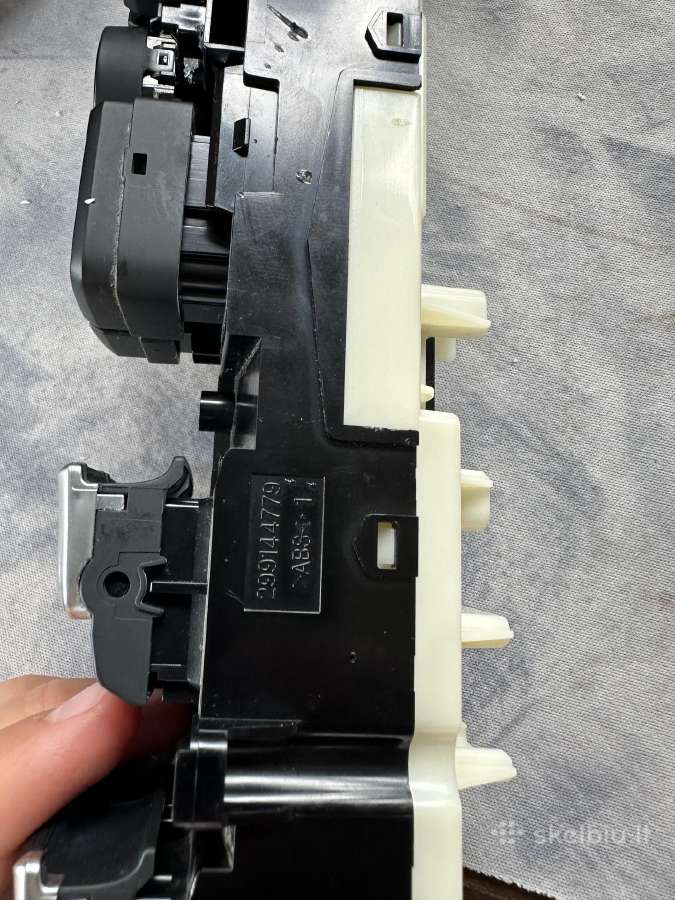 Kia Sorento durų valdymo blokas Oem 93570-c5310 - nuotraukos Nr. 4