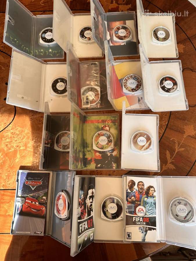 Sony PSP žaidimai ir filmai - nuotraukos Nr. 3