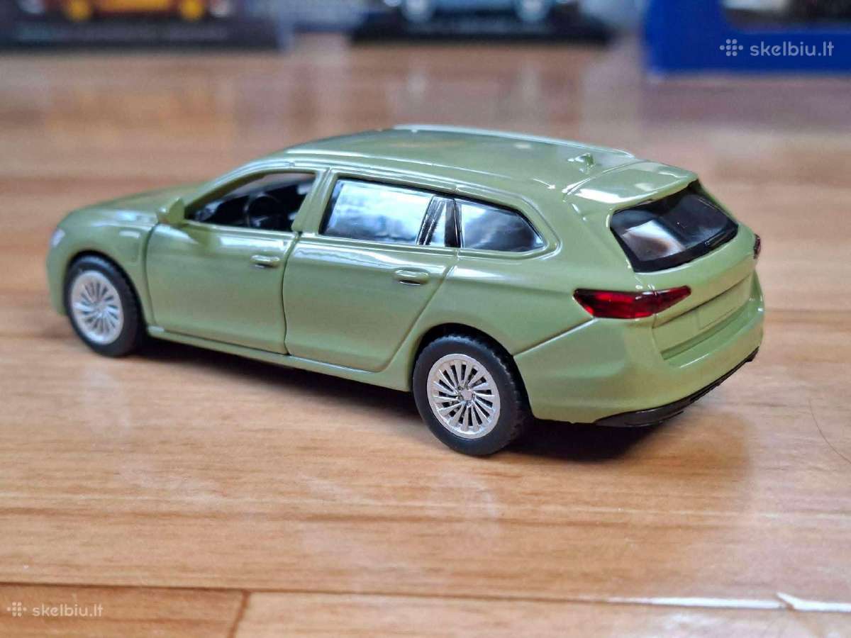 1:43 Škoda superb - nuotraukos Nr. 2
