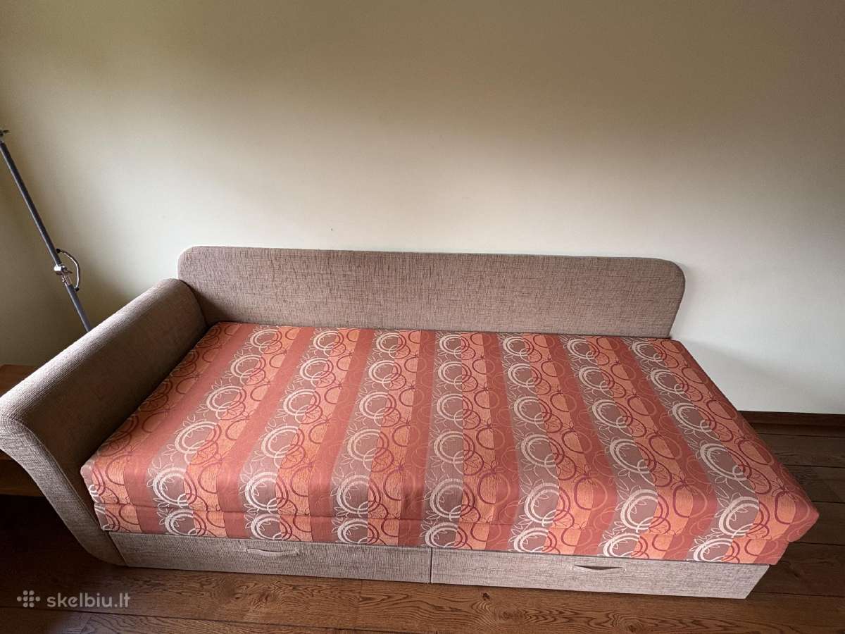 Magrės sofa-lova + kokybiškas rašomasis stalas - nuotraukos Nr. 5