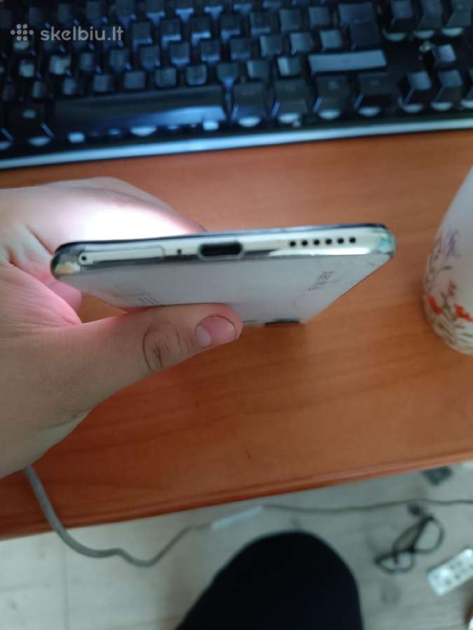 Parduodu veikiančia, Xiaomi 11 Lite Ne. - nuotraukos Nr. 2