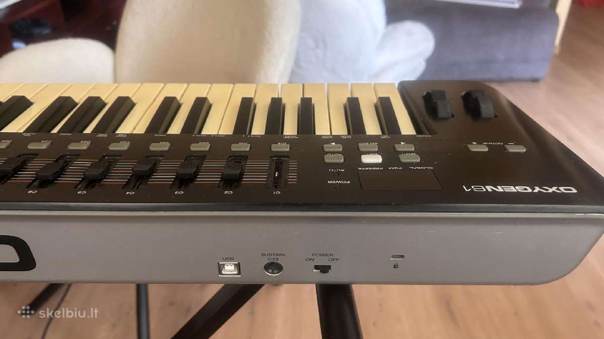 M-audio Oxygen 61 mk4 midi klavetūra - nuotraukos Nr. 3
