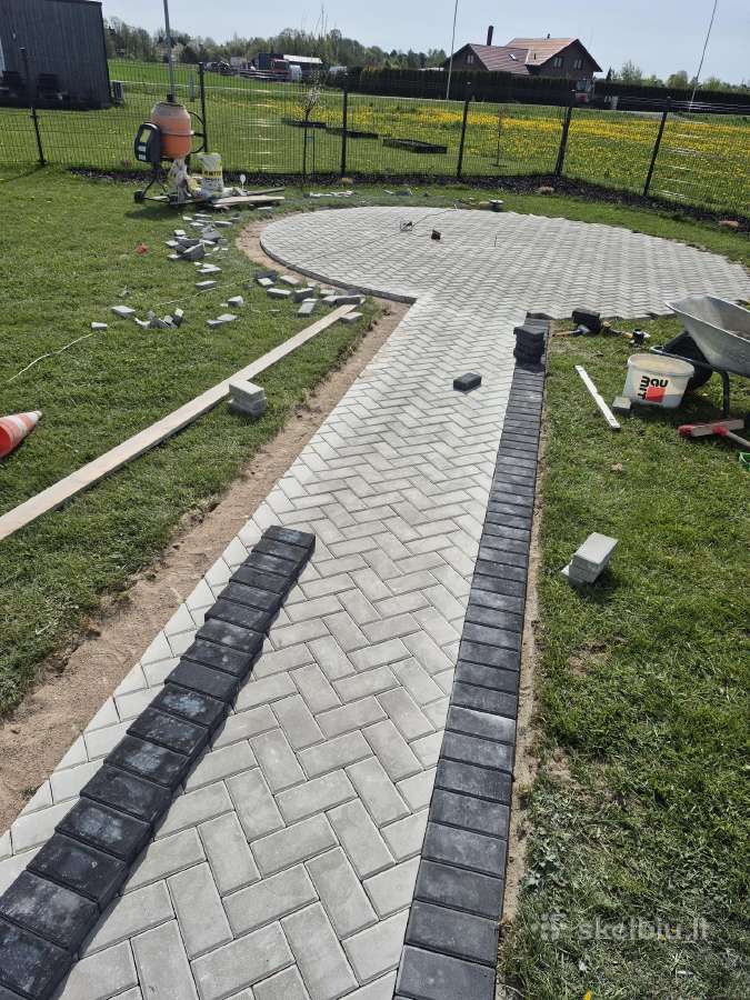 Trinkeliu klojimas ir gerbūvio darbai bobcat49 - nuotraukos Nr. 26
