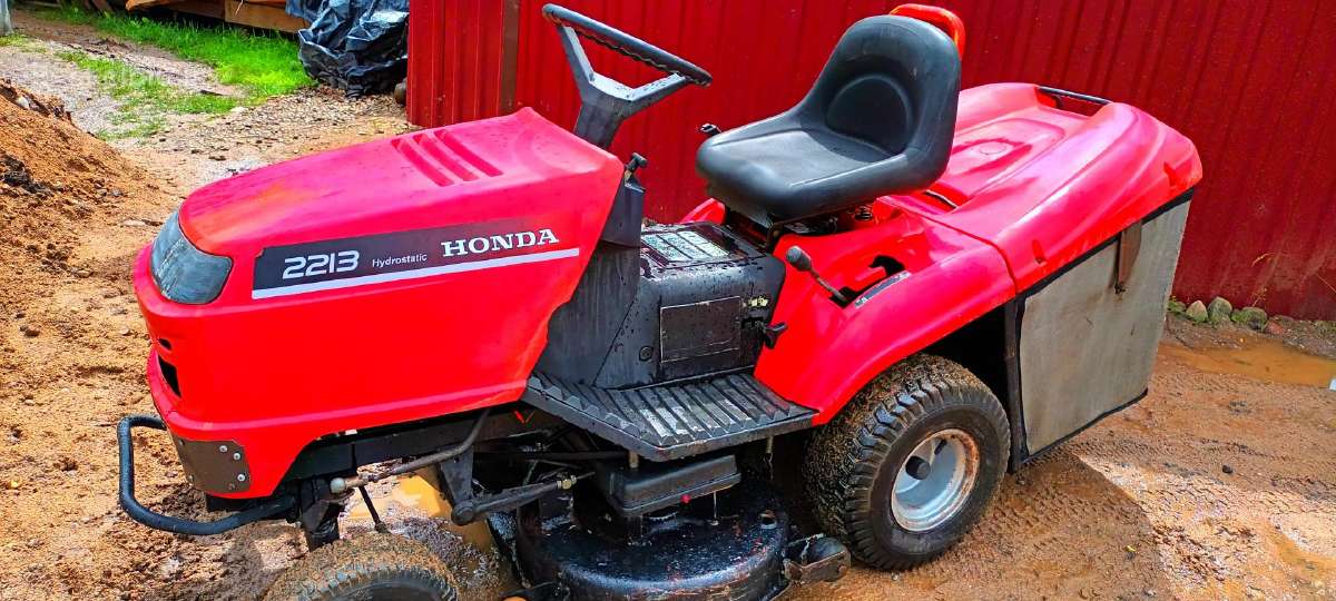 Honda zoliapjove-traktoriukas hydrostatu - nuotraukos Nr. 12