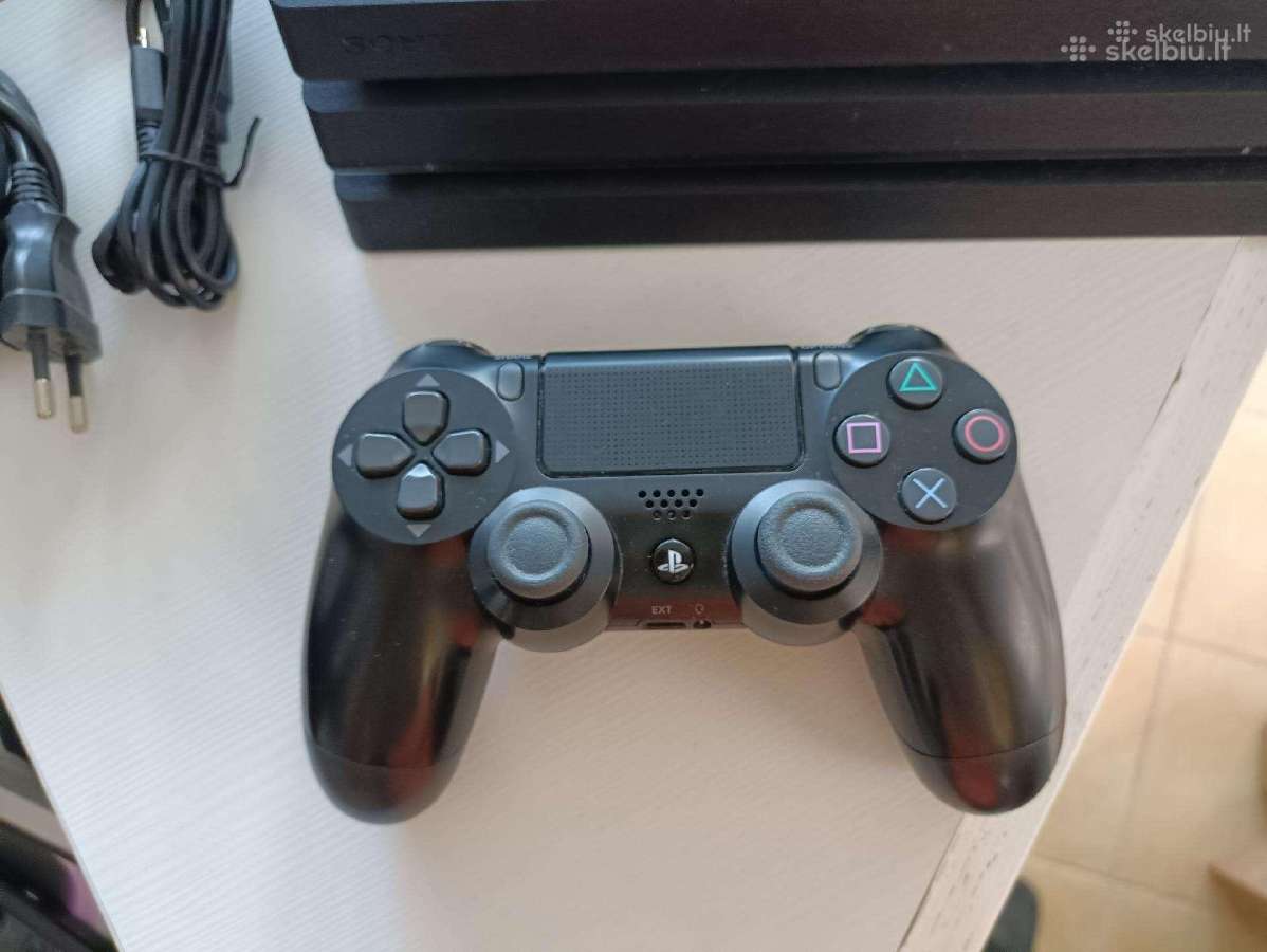 Playstation 4 Pro su 46 žaidimais ir Garantija - nuotraukos Nr. 3