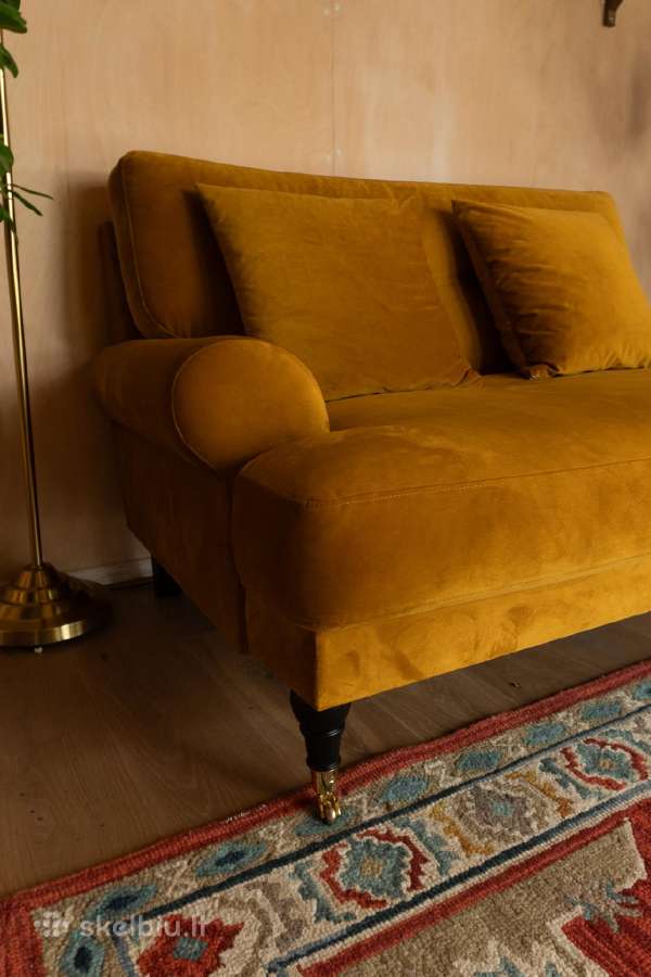 Aksominė garstyčių spalvos sofa - nuotraukos Nr. 6