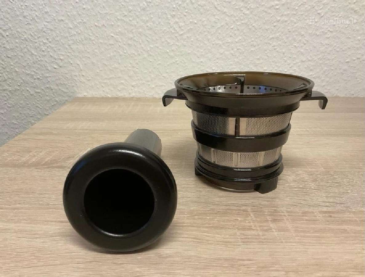 Hurom H320 lėtaeigė sulčiaspaudė - nuotraukos Nr. 3