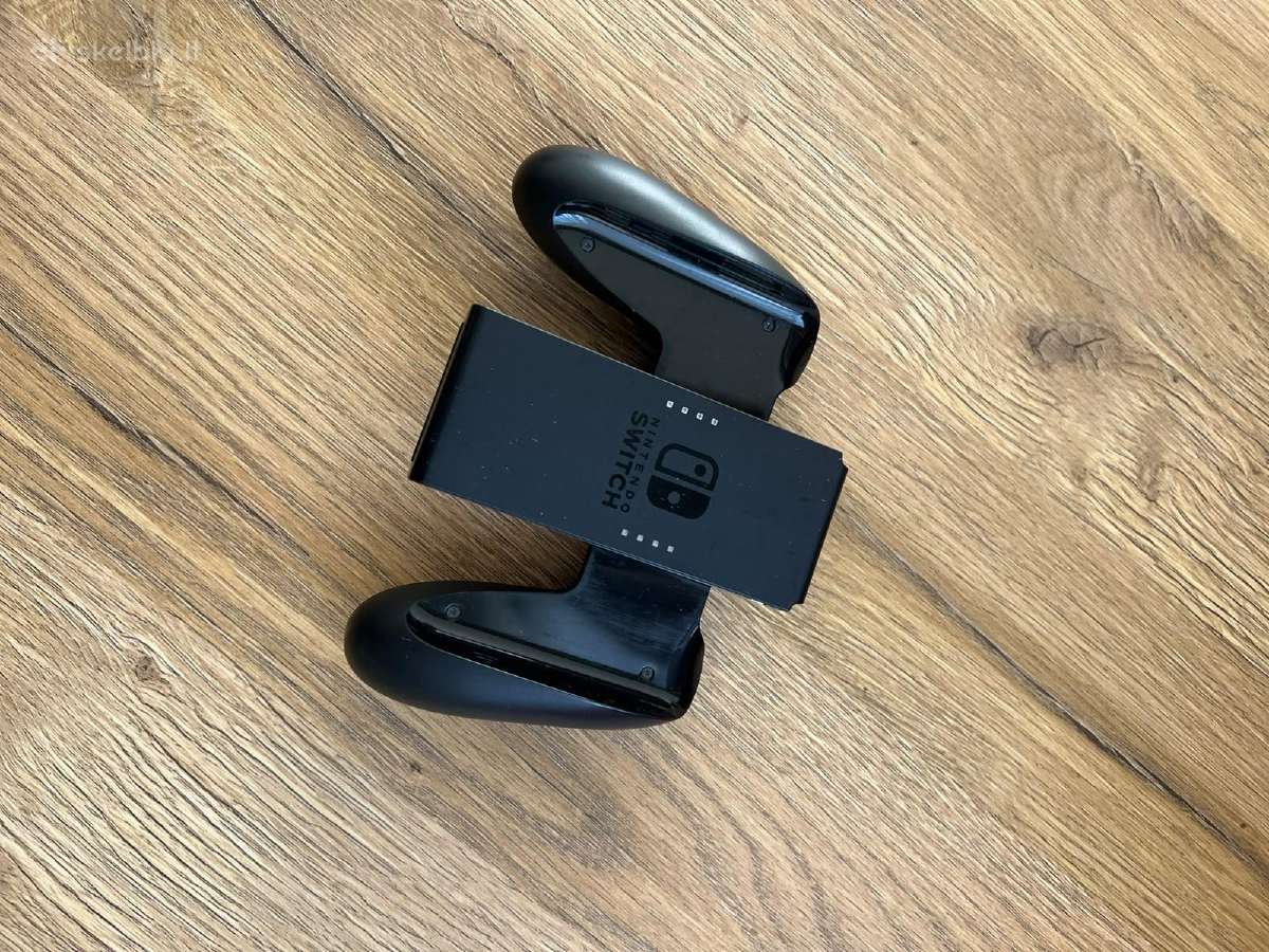 Nintendo switch v2 + priedai - nuotraukos Nr. 9