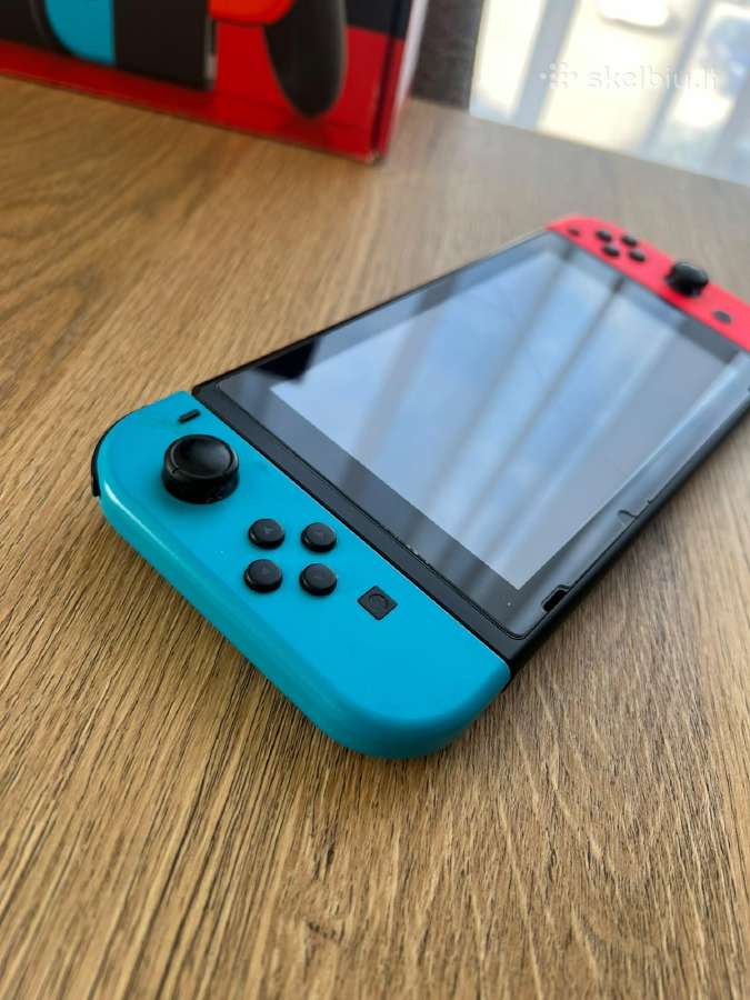Nintendo switch v2 + priedai - nuotraukos Nr. 13