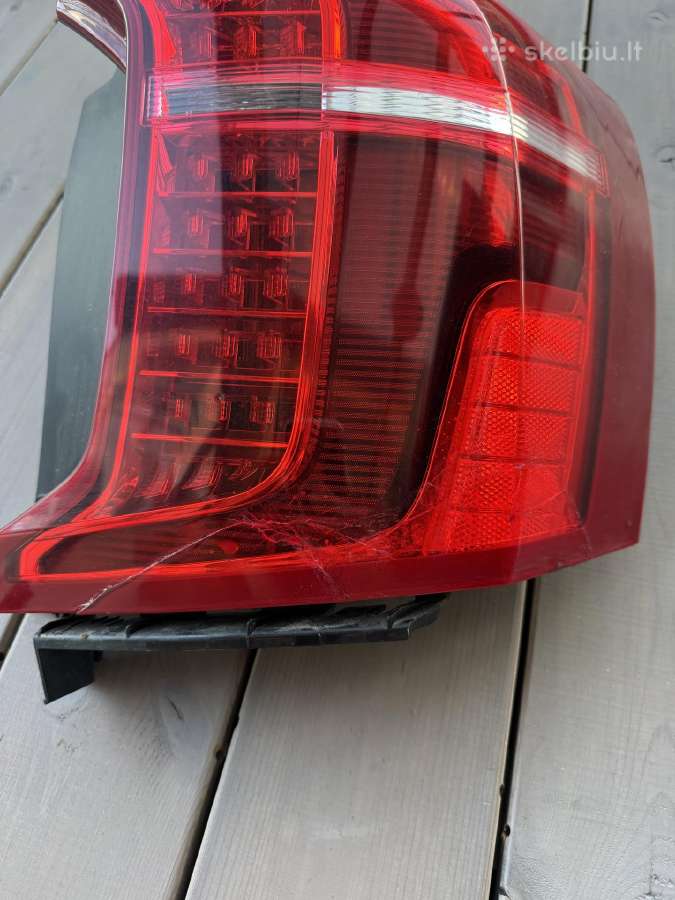 Volvo xc90 galinis žibintas - nuotraukos Nr. 2