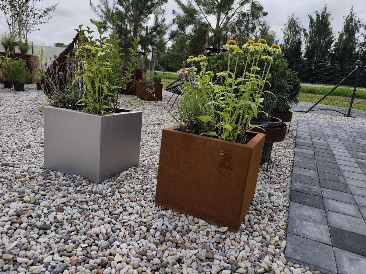 Corten, dažyti metaliniai vazonai - nuotraukos Nr. 7