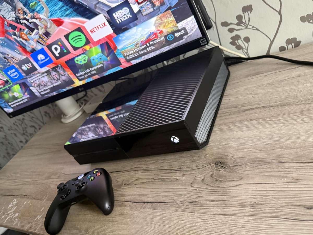 Parduodu Xbox One - nuotraukos Nr. 2