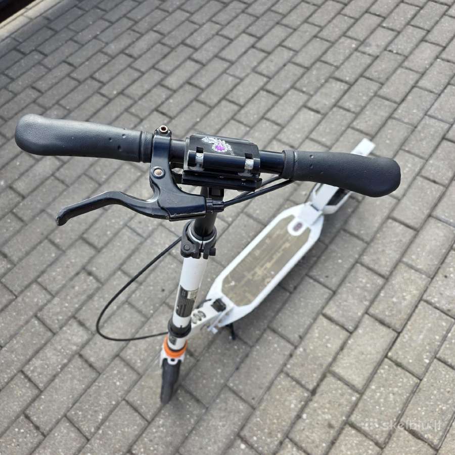 Paspirtukas Scooter - nuotraukos Nr. 2