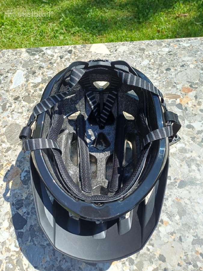 Abus Urban-i 3.0 Ace helmet šalmas - nuotraukos Nr. 6