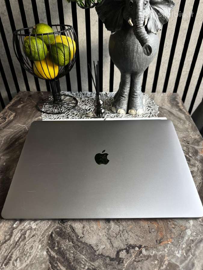 Apple MacBook Pro 15 2017 Touch Bar i7 16gb - nuotraukos Nr. 3