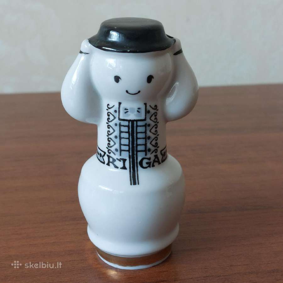 Dvi latviškos statulėlės ( made in Latvia ) - nuotraukos Nr. 5