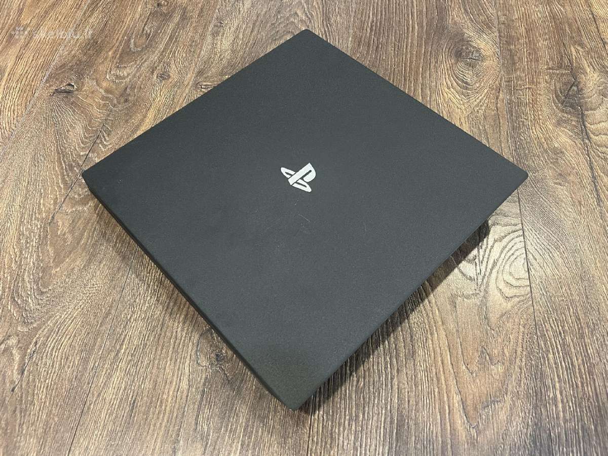 Playstation 4 Pro,black,1tb/7216b/2pultai/10žaidim - nuotraukos Nr. 3