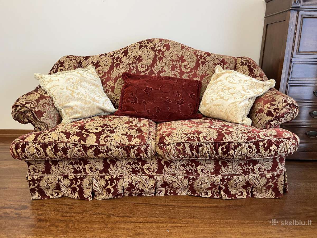 Klasikinė dvivietė sofa, bordo ir aukso spalvų - nuotraukos Nr. 5