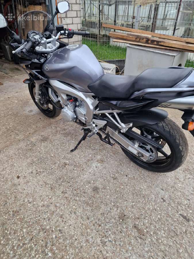 Motociklas yamaha - nuotraukos Nr. 2