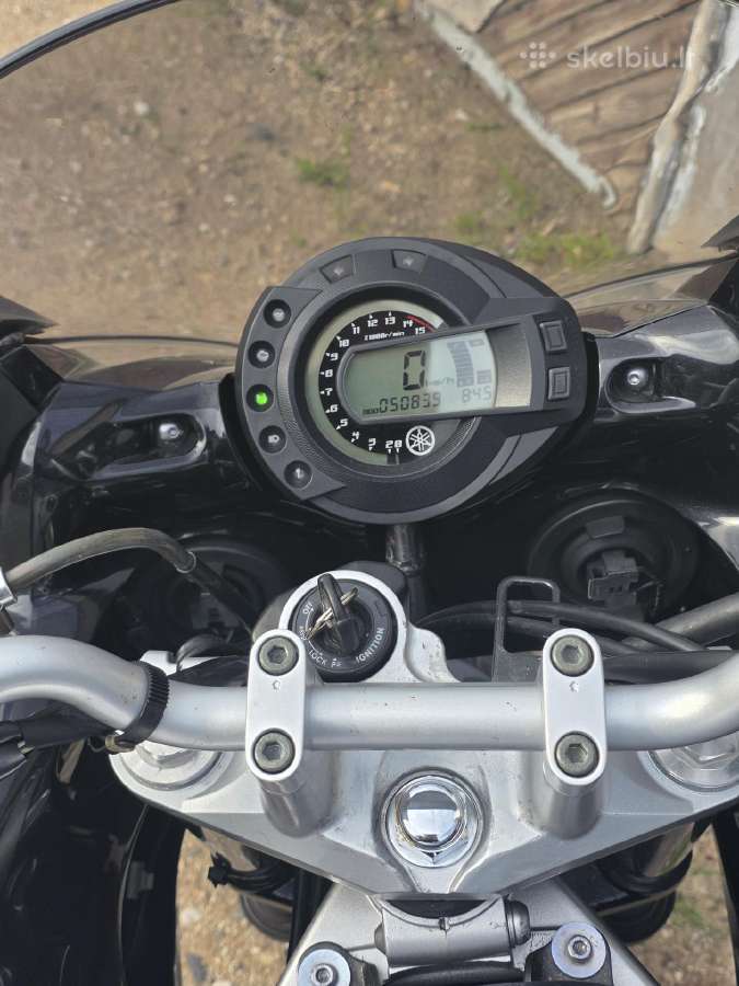 Motociklas yamaha - nuotraukos Nr. 6