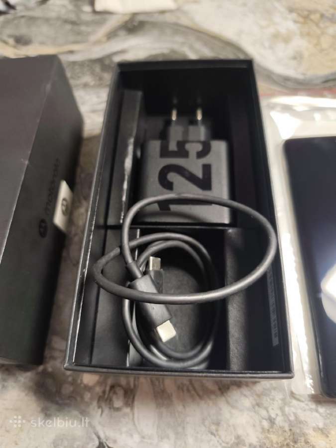 Motorola Edge 40 pro 12/256gb - nuotraukos Nr. 2