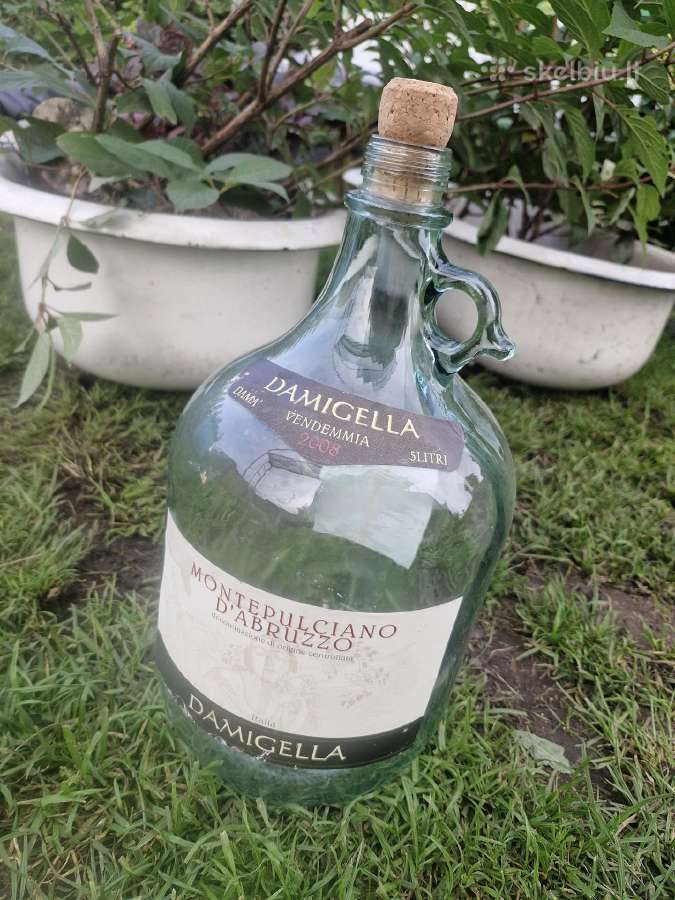Buteliai vynui - nuotraukos Nr. 9