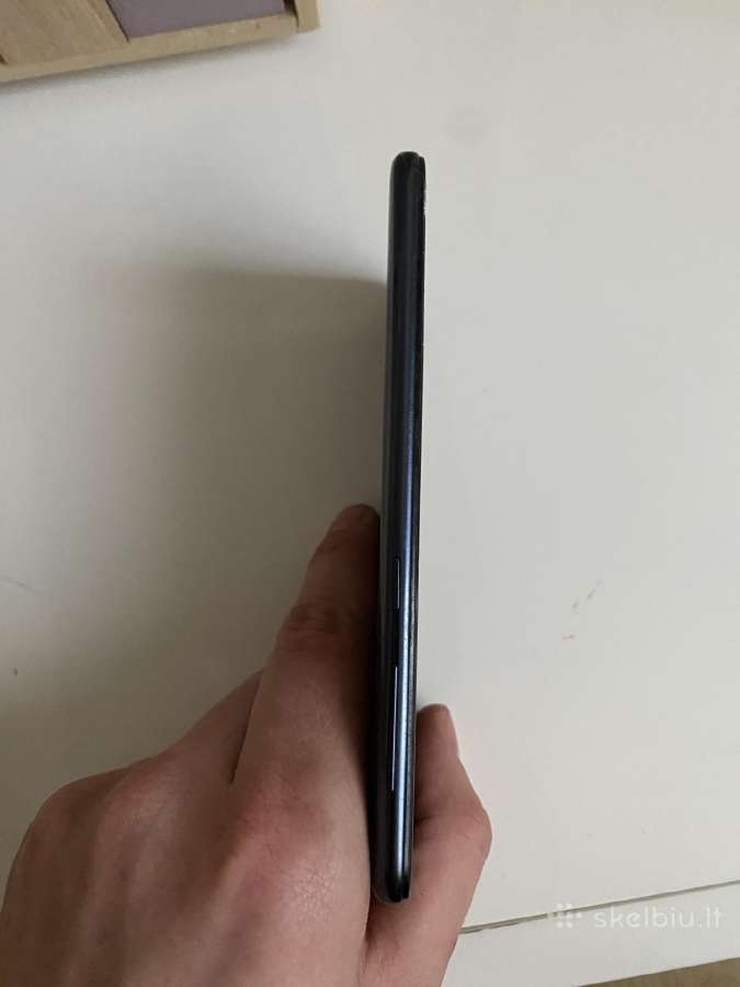 Neveikiantis Samsung Galaxy A10 - nuotraukos Nr. 6