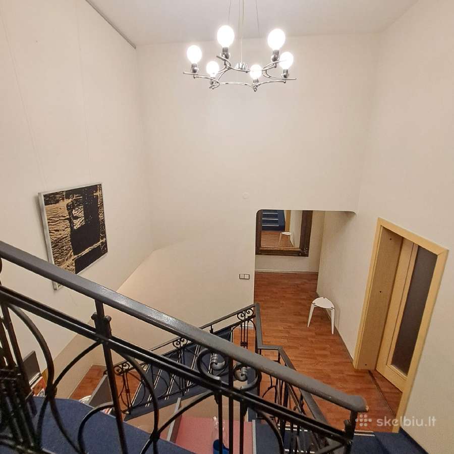 Erdvus butas senamiestyje per du aukštus - nuotraukos Nr. 28
