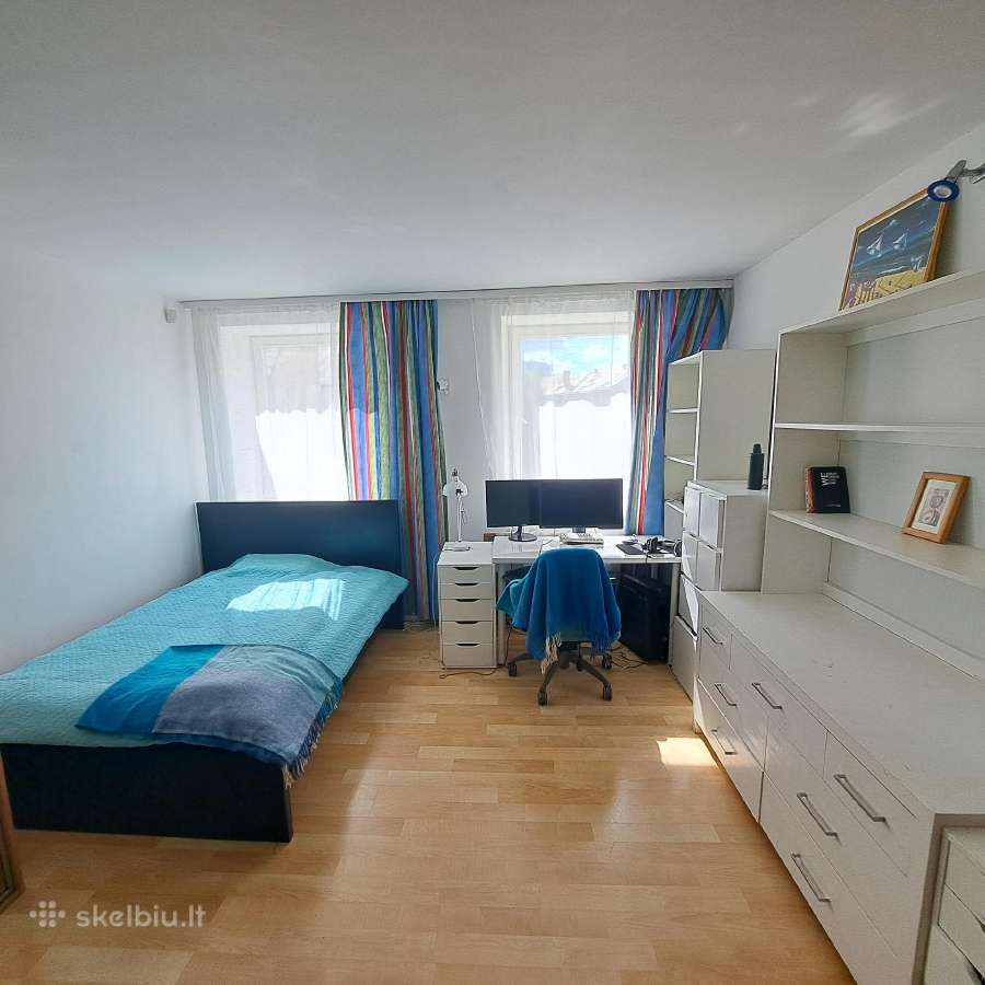 Erdvus butas senamiestyje per du aukštus - nuotraukos Nr. 33