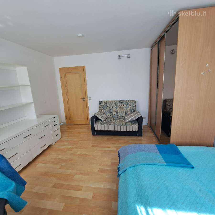 Erdvus butas senamiestyje per du aukštus - nuotraukos Nr. 35