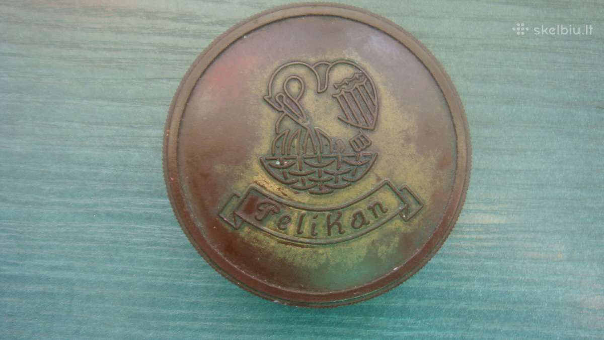 Vokiška vintažinė Pelican dėžutė