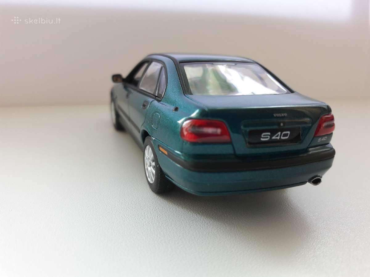 1/43 modeliukai Volvo S40 Mk1 - nuotraukos Nr. 3