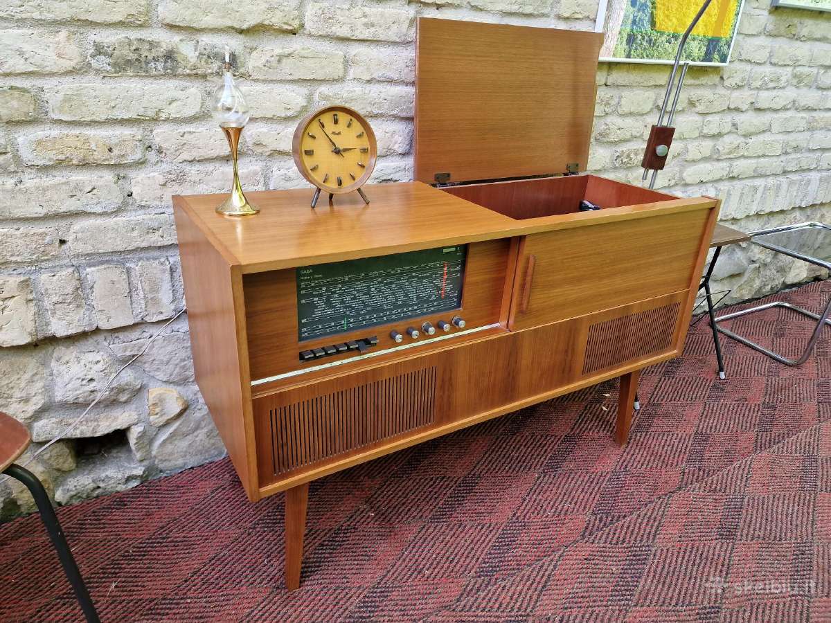 Vintažinis mid century tikmedžio audiocentras Saba - nuotraukos Nr. 2