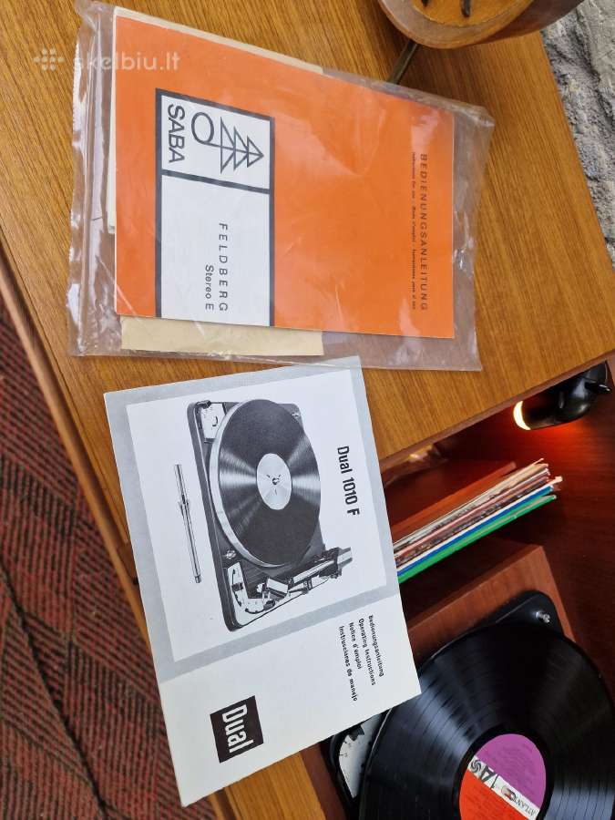 Vintažinis mid century tikmedžio audiocentras Saba - nuotraukos Nr. 9